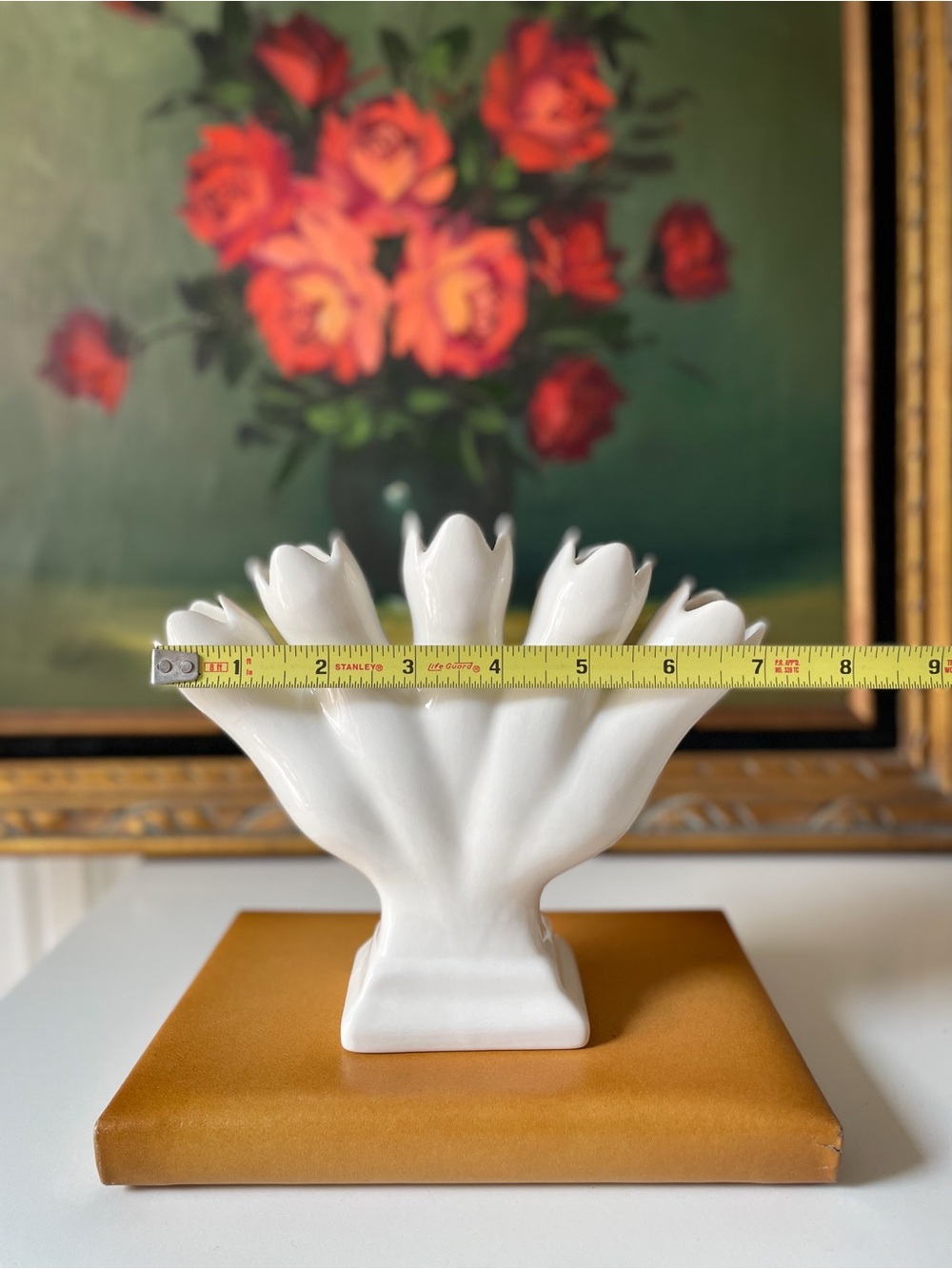 Elegant White Ceramic 5-Finger Tulipiere Vase - Picture 6 of 6